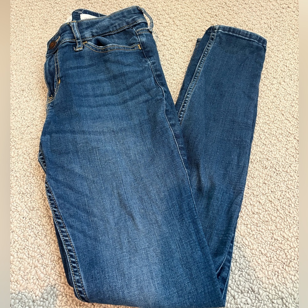 HOLLISTER Low Rise Super Skinny